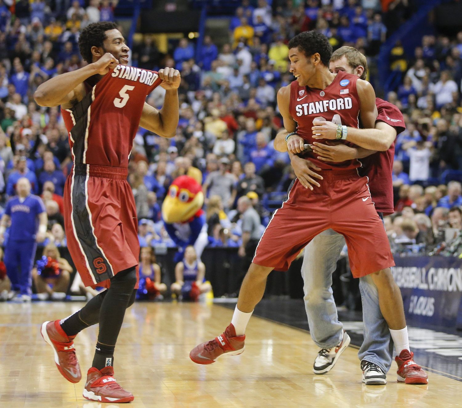 Stanford is Randle's team now
